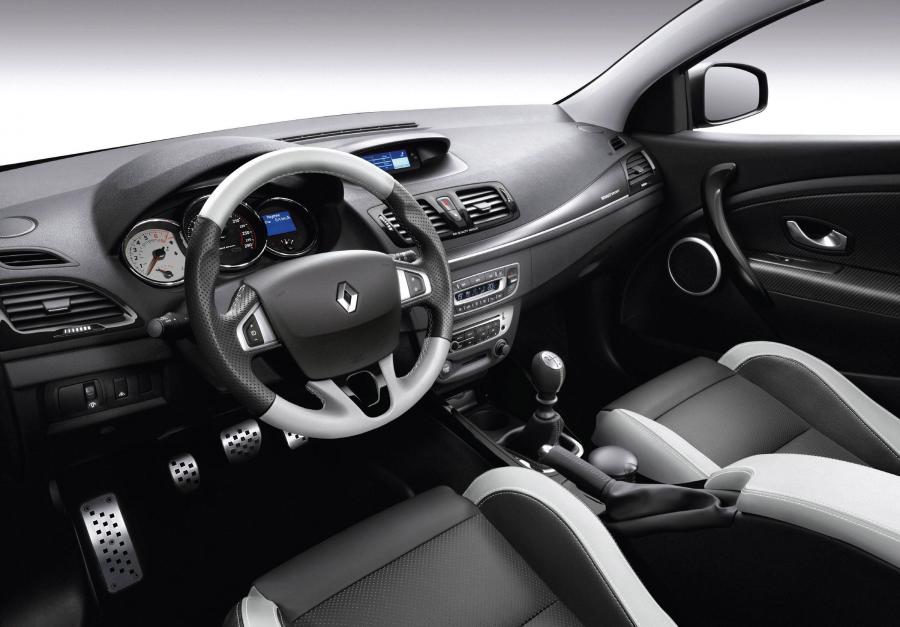  Renault Megane RS 265 2012 года  (фото 2 из 2)